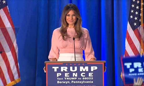 Bà Melania phát biểu tại ngoại ô thành phố Philadelphia, bang Pennsylvania hôm qua. Ảnh: CBS