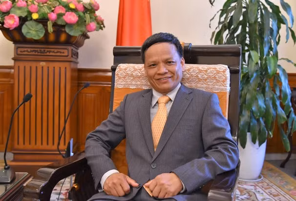 Đại sứ Nguyễn Hồng Thao. Ảnh BNG