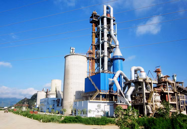 Làm ăn thua lỗ, cổ phiếu của Công ty CP Xi măng X18 bị hạn chế giao dịch kể từ ngày 12/4/2018. Ảnh: Hoài Tâm