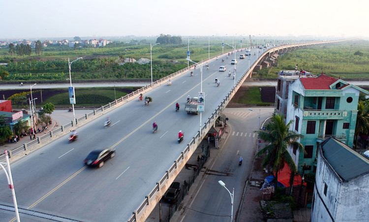 Tổng cục Đường bộ Việt Nam cho rằng, cần tăng giá trị dự toán bảo dưỡng quốc lộ, tối thiểu đạt mức bình quân chung cả năm 2017 là 50 triệu đồng/km/năm. Ảnh: Huyền Trang