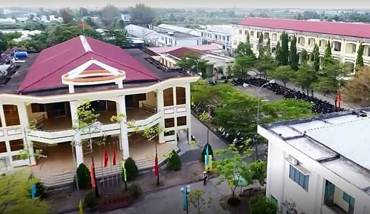 Khu đất thực hiện dự án đã được Trường Cao đẳng cộng đồng Cà Mau đầu tư một phần hệ thống hạ tầng kỹ thuật. Ảnh: Hữu Tuấn