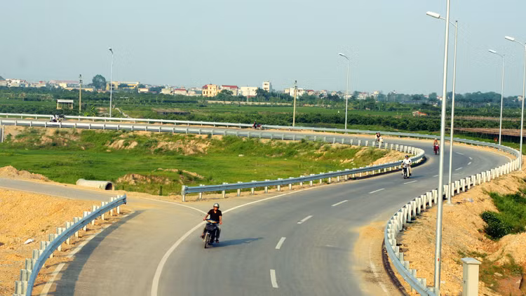 Nhiều ý kiến cho rằng trình tự, thủ tục thực hiện dự án PPP cần được quy định riêng tại Luật PPP, phù hợp với bản chất của hình thức đầu tư PPP. Ảnh: Nhã Chi