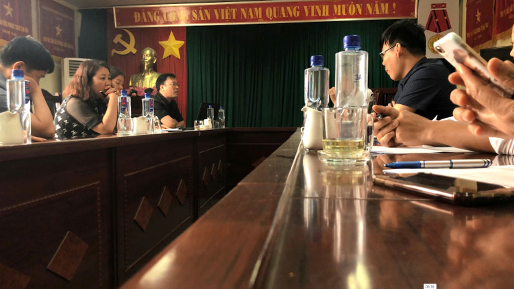 Thư giảm giá của Công ty CP Truyền thông và Du lịch Thăng Long ghi 200 triệu đồng, nhưng Tổ trưởng Tổ chuyên gia đấu thầu đọc là 1,365 tỷ đồng