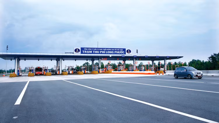 Theo nhiều nhà đầu tư BOT, việc triển khai ETC hiện nay chưa tính đến rủi ro của doanh nghiệp dự án/nhà đầu tư BOT. Ảnh: Lê Tiên