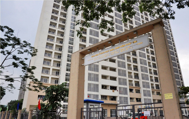 Ba hạng mục đã đưa vào sử dụng của khu nhà ở sinh viên Pháp Vân - Tứ Hiệp mới được lấp đầy khoảng 30%. Ảnh: Thành Thái