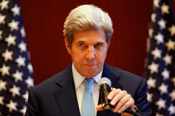 Ngoại trưởng Mỹ John Kerry hôm qua dự họp báo bên lề hội nghị các ngoại trưởng ASEAN ở Vientiane, Lào. Ảnh: Reuters