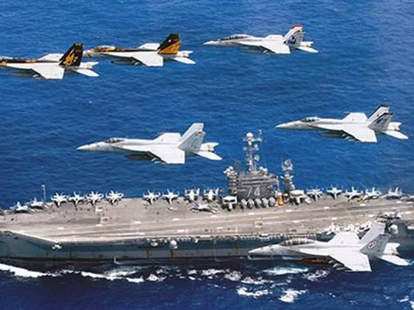 Trung Quốc tổ chức cuộc tập trận trong vùng biển tranh chấp trước phán quyết của Tòa Trọng tài Thường trực. (Nguồn: AFP)