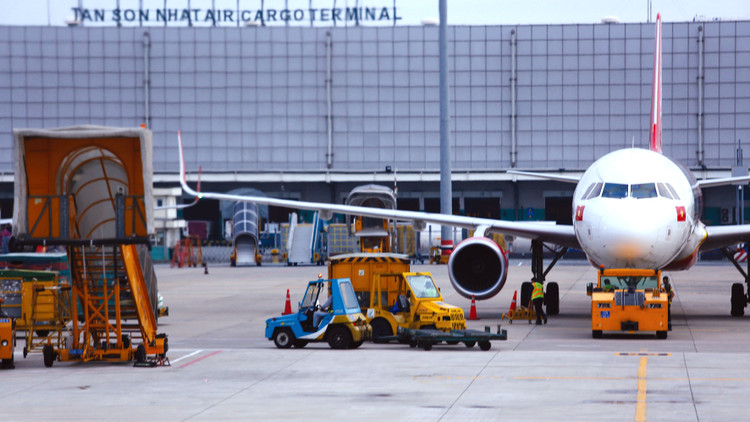 Sân bay cửa ngõ quốc gia phát triển vươn lên tầm sân bay trung chuyển quốc tế sẽ đem lại tác động lan tỏa, cơ hội phát triển kinh tế - xã hội to lớn. Ảnh: Lê Tiên