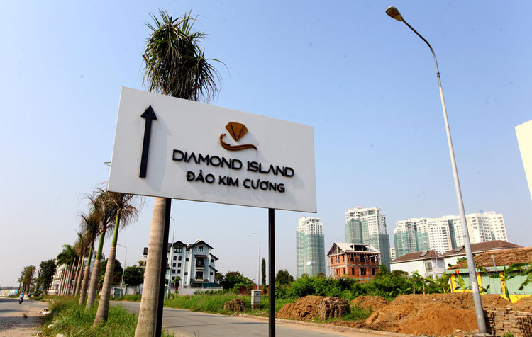 Quảng cáo về Dự án Đảo Kim Cương tràn lan trên các trang mạng với những ưu đãi cực kỳ hấp dẫn. Ảnh: Lê Toàn