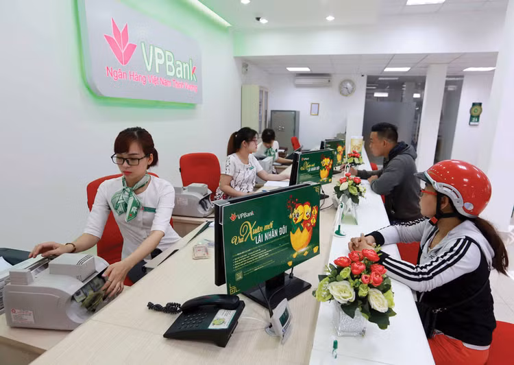 VPBank dự kiến lợi nhuận trước thuế năm 2018 đạt 10.800 tỷ, tăng 33% so với năm 2017. Ảnh: Trần Việt