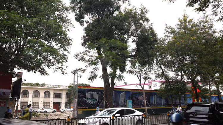 Công ty CP An Vượng Á Châu đã cải tạo, sửa chữa một số hạng mục nhưng không có giấy phép xây dựng tại khu đất số 6 - 8 Chùa Bộc (Hà Nội)