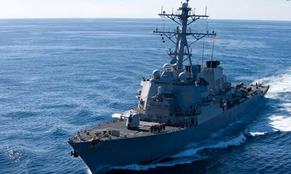 Tàu USS John S. McCain. Ảnh: US Navy