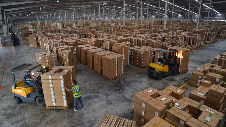 Chỉ có 21% doanh nghiệp nhỏ và vừa được tham gia vào các chuỗi cung ứng cho doanh nghiệp FDI. Ảnh: Quang Tuấn