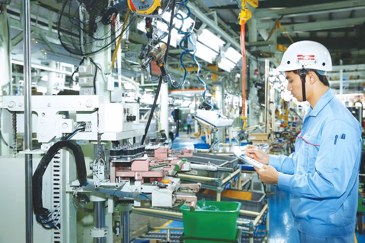 Năm 2018 được dự báo dòng vốn FDI đổ vào Việt Nam gia tăng mạnh nếu một số hạn chế trong môi trường đầu tư được tháo gỡ. Ảnh: Lê Tiên