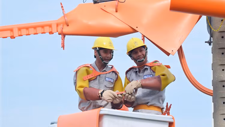 EVN SPC nỗ lực trang bị đầy đủ hạ tầng công nghệ cung cấp dịch vụ điện chất lượng