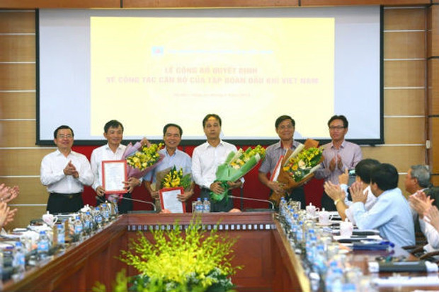 Lãnh đạo PetroVietnam trao quyết định bổ nhiệm cho 4 Phó tổng giám đốc