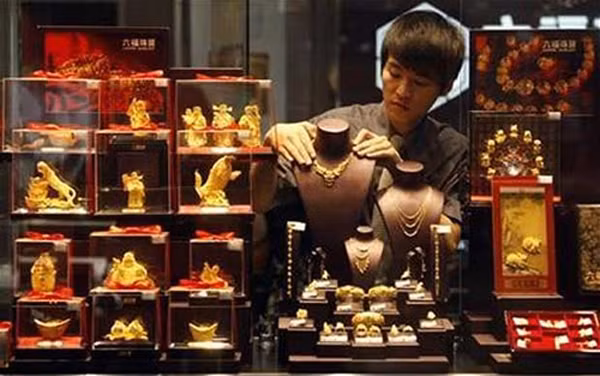 Giá vàng quốc tế hiện vẫn thấp hơn trong nước 5 triệu đồng. Ảnh:Telegraph.