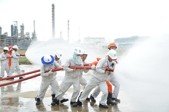 Công ty Lọc hóa dầu Bình Sơn lấy đào tạo phòng cháy chữa cháy là ưu tiên hàng đầu