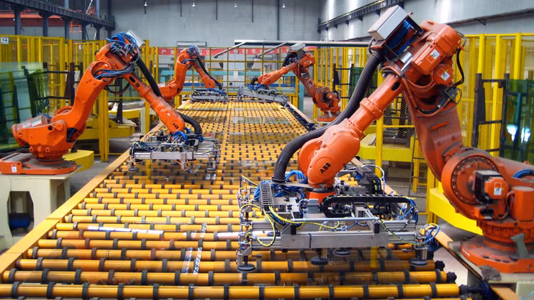 Cách mạng công nghiệp 4.0 đang làm thay đổi mạnh mẽ thế giới và là cơ hội để kinh tế Việt Nam bứt phá