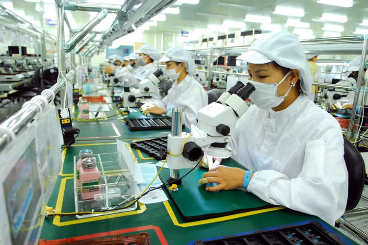 Mục tiêu đến năm 2020 Việt Nam sẽ có 1 triệu doanh nghiệp không phải là quá xa vời khi niềm tin đang được củng cố và thôi thúc. Ảnh: Tiên Giang