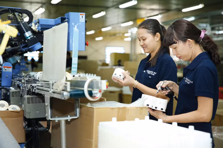 Năm 2019, doanh nghiệp đánh giá cao hơn sự chuyển động về cắt giảm điều kiện kinh doanh, tỷ lệ khó khăn trong kinh doanh có giảm đi. Ảnh: Lê Tiên