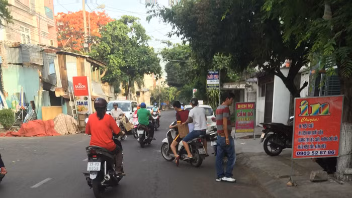 Hồ sơ dự thầu bị cướp trước cửa Ban QLDA Thủy lợi Bình Định (Ảnh do nhà thầu cung cấp)