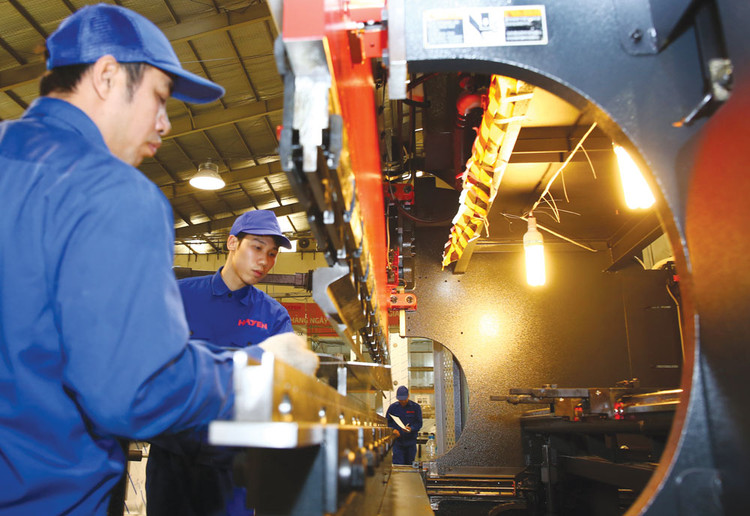 Khởi động Dự án Hỗ trợ Việt Nam tăng cường tiết kiệm năng lượng trong ngành công nghiệp. Ảnh: Hoài Tâm