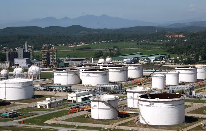 Giá dầu thấp đang tác động mạnh đến hoạt động của doanh nghiệp dầu khí. Ảnh: Tiên Giang