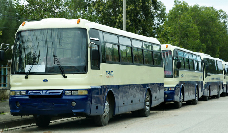 Công ty CP Ô tô Trường Hải được lựa chọn trúng Gói thầu Cung cấp xe ô tô 29 chỗ ngồi của Công ty Thủy điện Ialy. Ảnh: Hoài Tâm