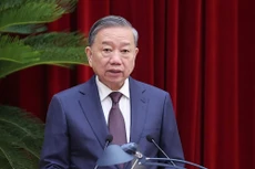 Tổng Bí thư Tô Lâm nhấn mạnh yêu cầu đặt ra là từng Ủy viên Trung ương cần phát huy cao độ tinh thần trách nhiệm, tập trung trí tuệ, thảo luận dân chủ, thẳng thắn, khách quan và cầu thị - Ảnh: VGP/Nhật Bắc