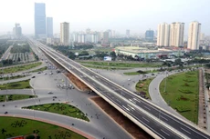 Cần tăng cường thẩm quyền hành chính trong giải quyết khó khăn cho dự án hạ tầng