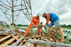 Nhiều gói thầu yêu cầu số lượng công nhân kỹ thuật quá mức cần thiết kèm theo bằng cấp, chứng chỉ… tại mục tiêu chuẩn đánh giá về kỹ thuật của hồ sơ mời thầu. Ảnh minh họa: Nhã Chi