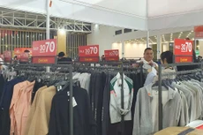 10 tháng, tổng mức bán lẻ hàng hóa và doanh thu dịch vụ tiêu dùng tăng 9,3%