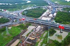 Dự án đường Vành đai 3 TP.HCM dự kiến hoàn thành cuối quý II/2026. Ảnh: Song Lê