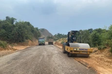 Quảng Trị: 4 nhà thầu cạnh tranh gói thầu giao thông 106 tỷ đồng