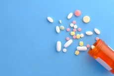 181 nhà thầu trúng gói thầu thuốc generic 2.203 tỷ đồng tại Bệnh viện Quân y 175