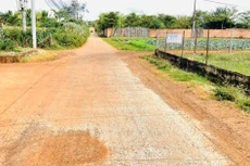 Một nhà thầu tham dự gói thầu xây đường Nguyễn Đình Chiểu nối dài tại Đắk Lắk