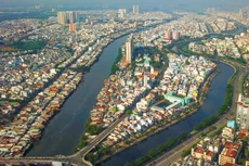 Gói thầu Xây lắp 1 có giá dự toán 282,749 tỷ đồng, thuộc Dự án Dự án Nạo vét, xây dựng hạ tầng, cải tạo môi trường bờ Bắc kênh Đôi trên địa bàn Quận 8 (TP.HCM). Ảnh: Quang Định