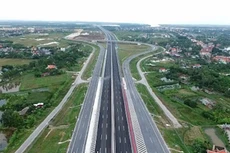 Điểm tin kế hoạch lựa chọn nhà thầu một số gói thầu lớn ngày 26/11/2025