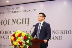 Phó Chủ tịch Ủy ban Chứng khoán Nhà nước Hoàng Văn Thu phát biểu khai mạc Hội nghị