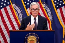 Fed cắt giảm lãi suất, dự báo tốc độ nới lỏng chậm lại