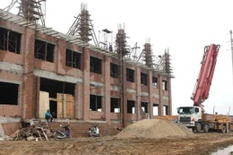 Gói thầu số 06 Thi công xây dựng + thiết bị 