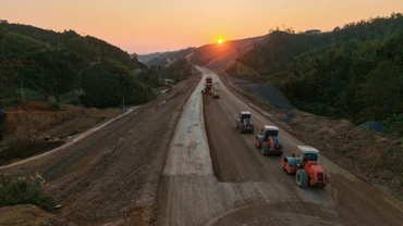 Một đoạn tuyến trên dự án cao tốc cửa khẩu Hữu Nghị - Chi Lăng