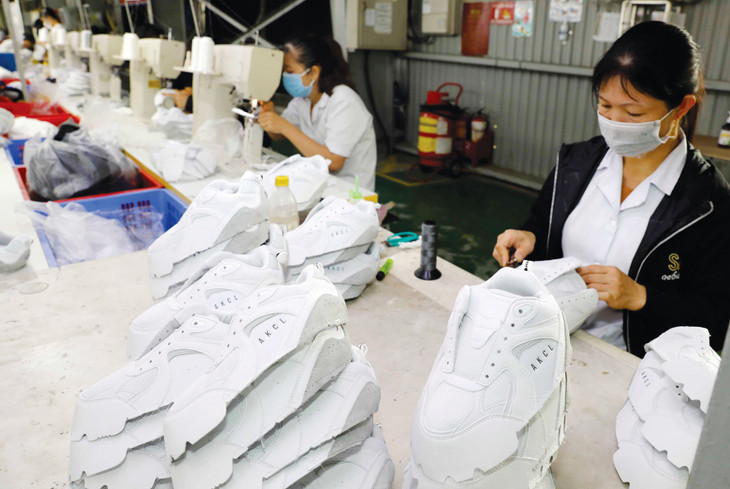 Năm 2023 tiếp tục hướng dòng vốn tín dụng tập trung chủ yếu vào các lĩnh vực sản xuất kinh doanh, lĩnh vực ưu tiên. Ảnh: T. Việt