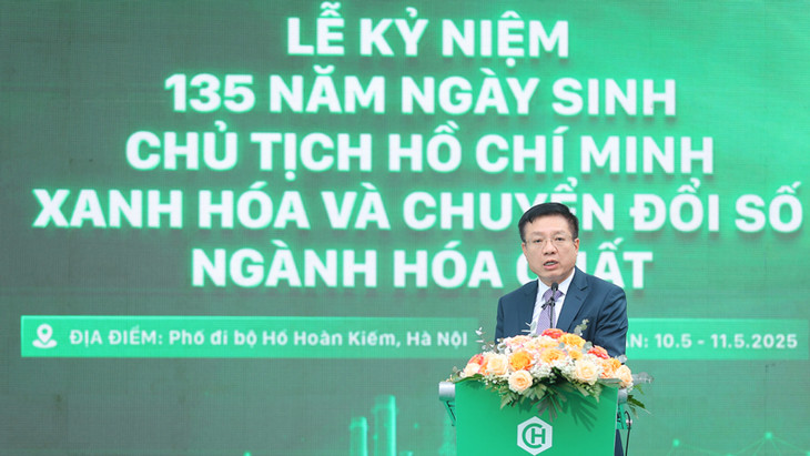 Thứ trưởng Bộ Tài chính Hồ Sỹ Hùng phát biểu tại sự kiện