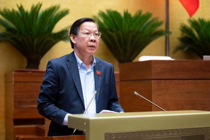 Chủ nhiệm Uỷ ban Kinh tế và Tài chính của Quốc hội Phan Văn Mãi trình bày Báo cáo giải trình, tiếp thu, chỉnh lý dự thảo Luật Thuế thu nhập doanh nghiệp (sửa đổi)