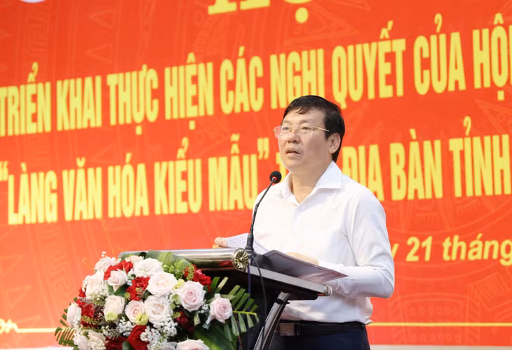 Chủ tịch UBND tỉnh Vĩnh Phúc Lê Duy Thành phát biểu tại Hội nghị