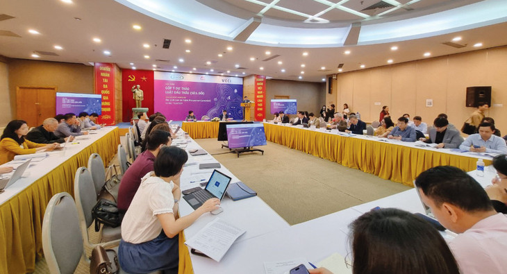 Hơn 150 đại biểu đến từ các doanh nghiệp, hiệp hội ngành nghề và chuyên gia tham dự Hội thảo góp ý Dự thảo Luật Đấu thầu (sửa đổi). Ảnh: Bích Thủy