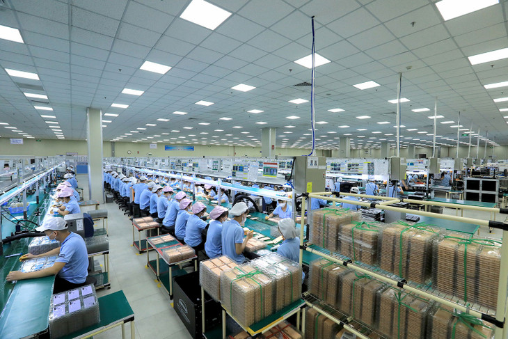 Nhiều dự án lớn ở các lĩnh vực bán dẫn, năng lượng, sản xuất linh kiện, sản phẩm điện tử, sản phẩm nhiều giá trị gia tăng được đầu tư mới và tăng vốn trong 8 tháng năm 2024. Ảnh: Nhã Chi Nhiều dự án lớn ở các lĩnh vực bán dẫn, năng lượng, sản xuất linh kiện, sản phẩm điện tử, sản phẩm nhiều giá trị gia tăng được đầu tư mới và tăng vốn trong 8 tháng năm 2024. Ảnh: Nhã Chi