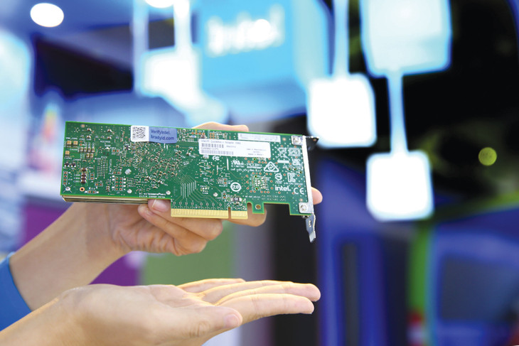 Chính phủ đã rất tích cực chuẩn bị để đón nhận dòng vốn đầu tư nước ngoài mới trong lĩnh vực bán dẫn. Ảnh: Lê Tiên